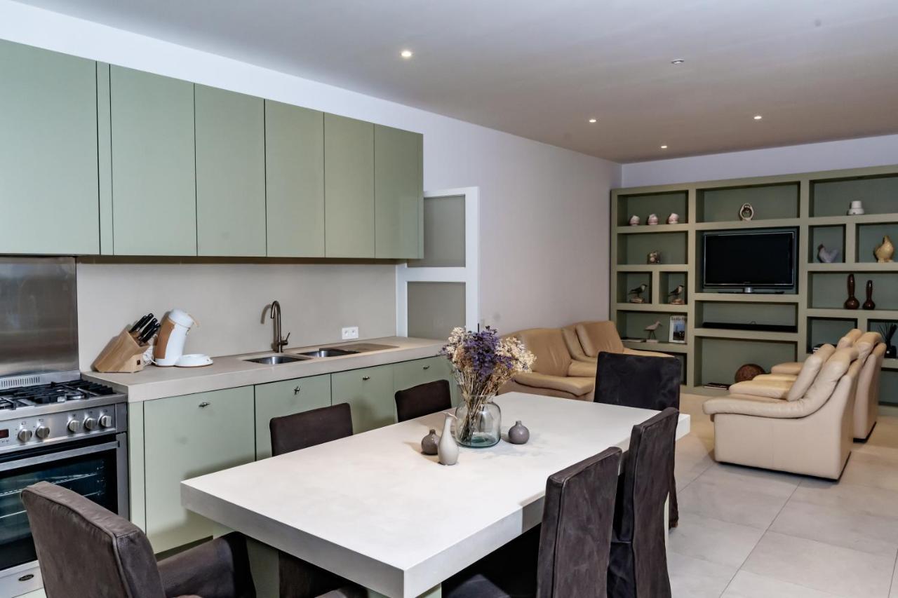 New Apartment 300M From The Beach Кноке-Хайст Екстериор снимка