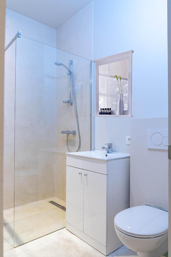 New Apartment 300M From The Beach Кноке-Хайст Екстериор снимка